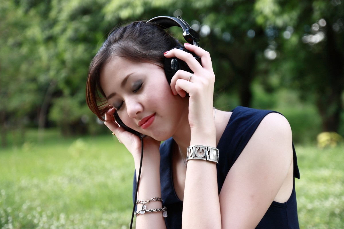 audio-listening